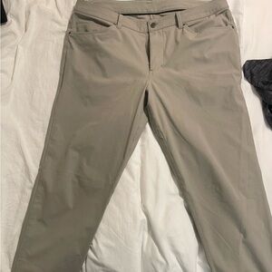 Lululemon ABC stone dress pants